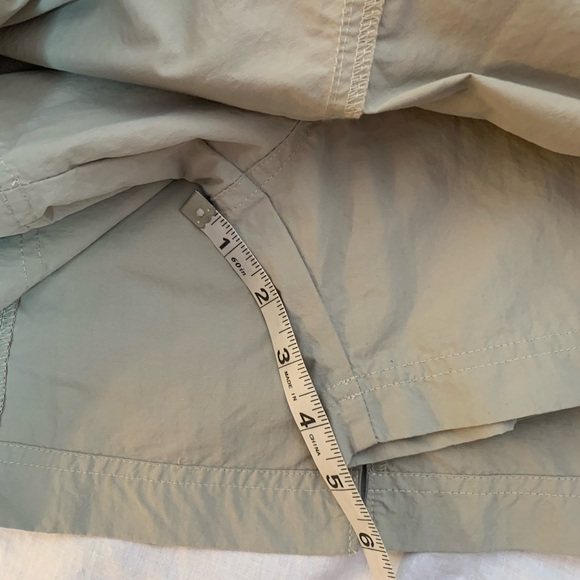 Columbia women’s skorts size8 several pockets (see photos) - Picture 12 of 15